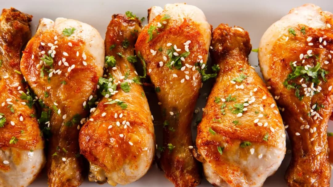 Na czym smażyć kurczaka fit? Zdrowe oleje, które zmienią Twój posiłek