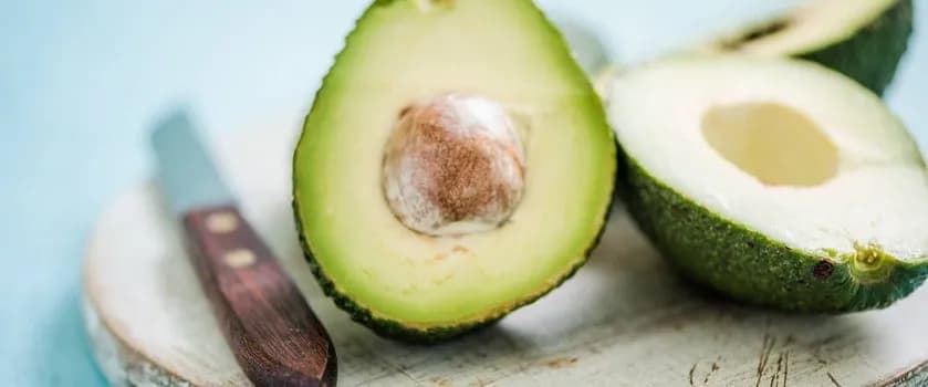 Czy awokado obniża cholesterol? Oto zaskakujące fakty i korzyści