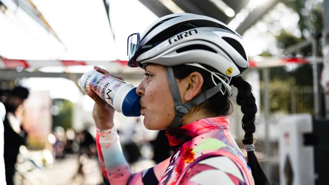 Ile kalorii można spalić na rowerze? Zaskakujące liczby dla każdego